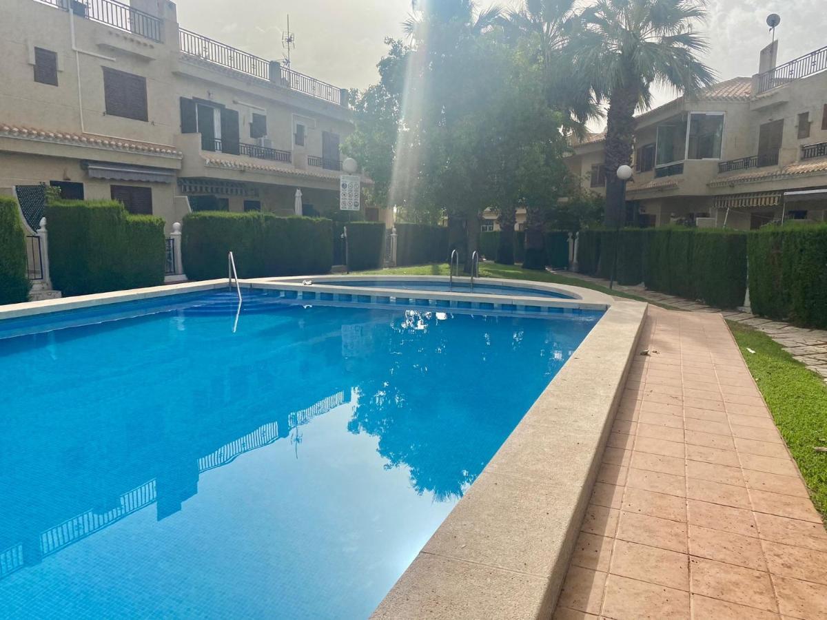 הוילה Dehesa de Campoamor  Playa Flamenca Aparment מראה חיצוני תמונה